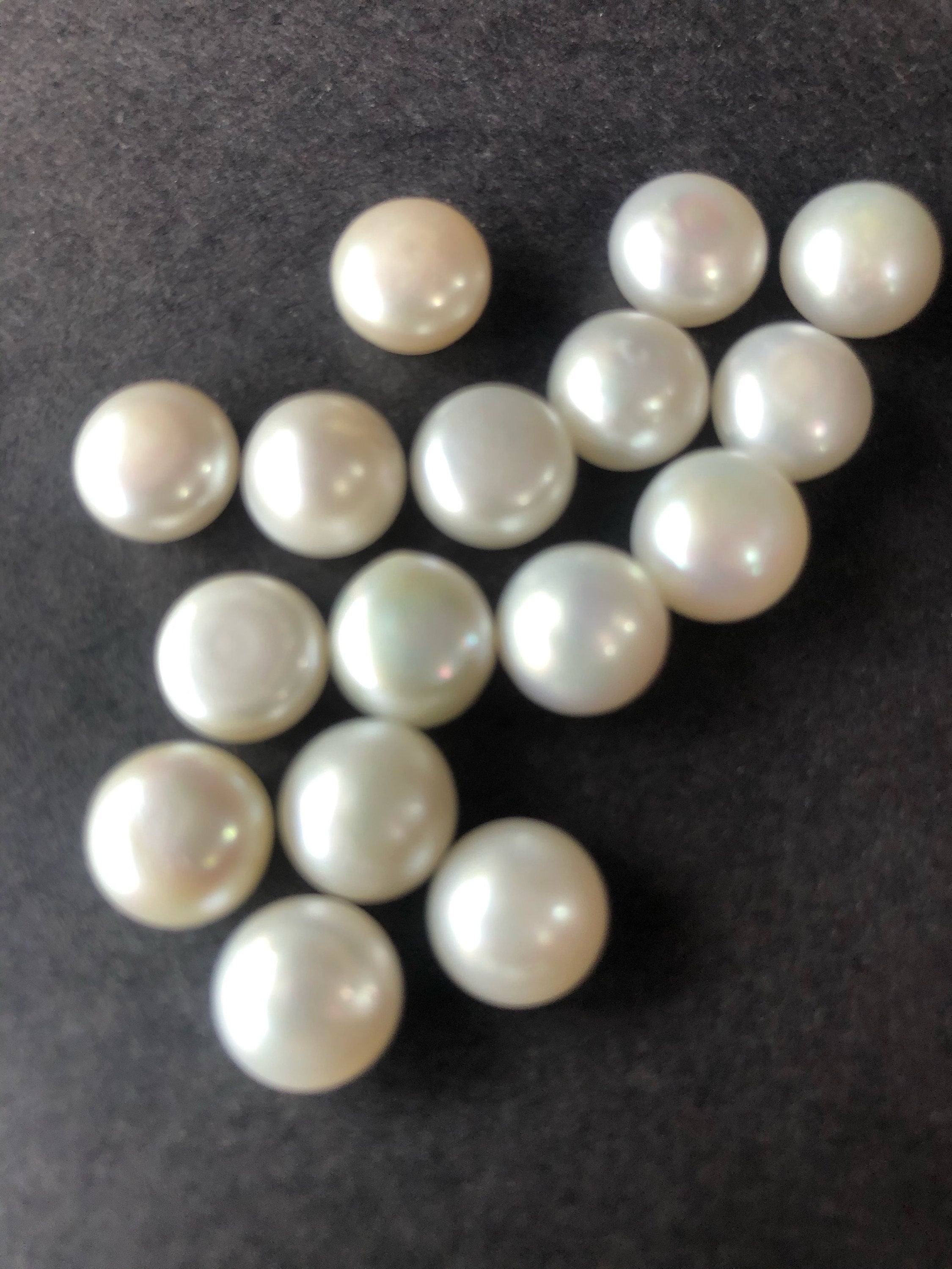 AA+ 5-6 mm button pearls, good quality, white freshwater pearl.