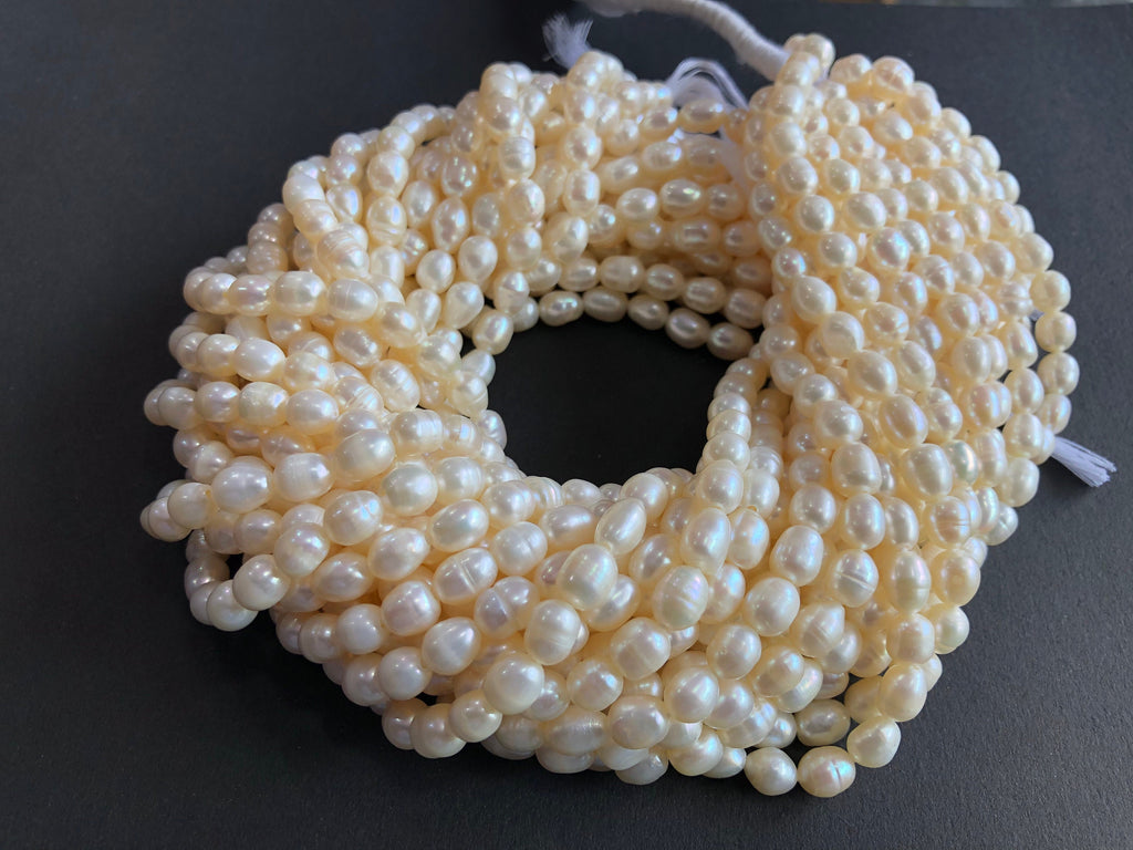 15" White Freshwater Pearl Beads, Natural Gemstone Beads, 6-7 mm beads, Pearls