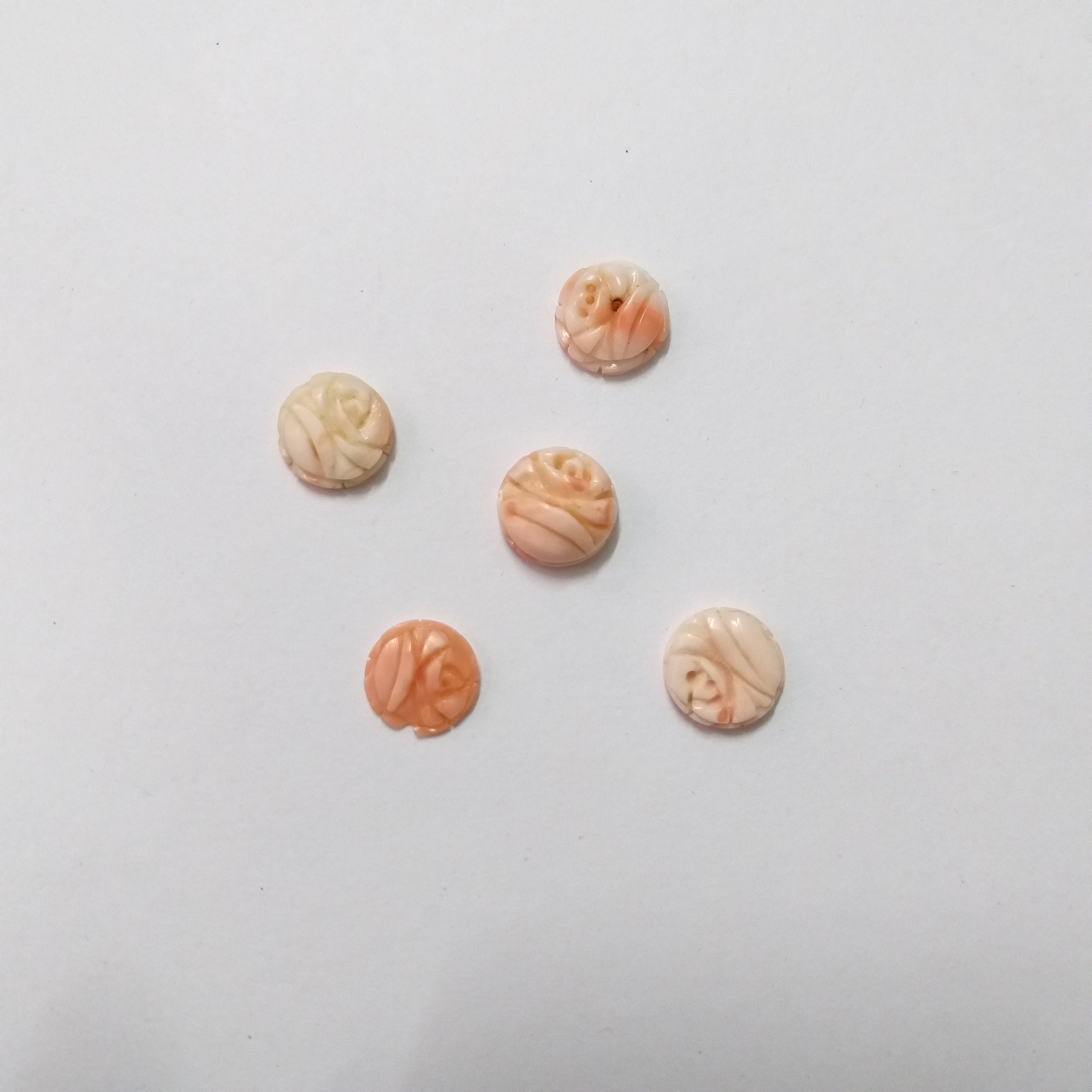 11mm-15mm Coral Carving/ Beautiful Coral / Natural Coral Carving/ Natural Coral / Round Coral / Carving Loose Gemstone