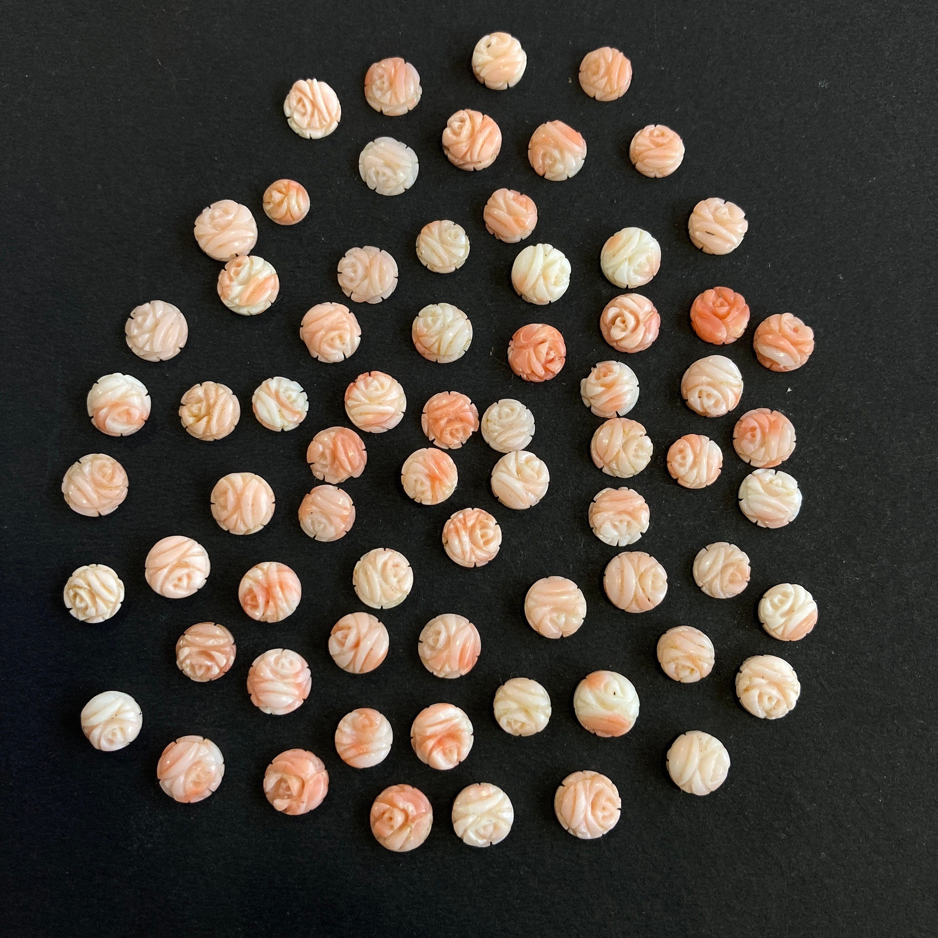 7mm-8mm Coral Carving/ Beautiful Coral / Natural Coral Carving/ Natural Coral / Round Coral / Carving Loose Gemstone