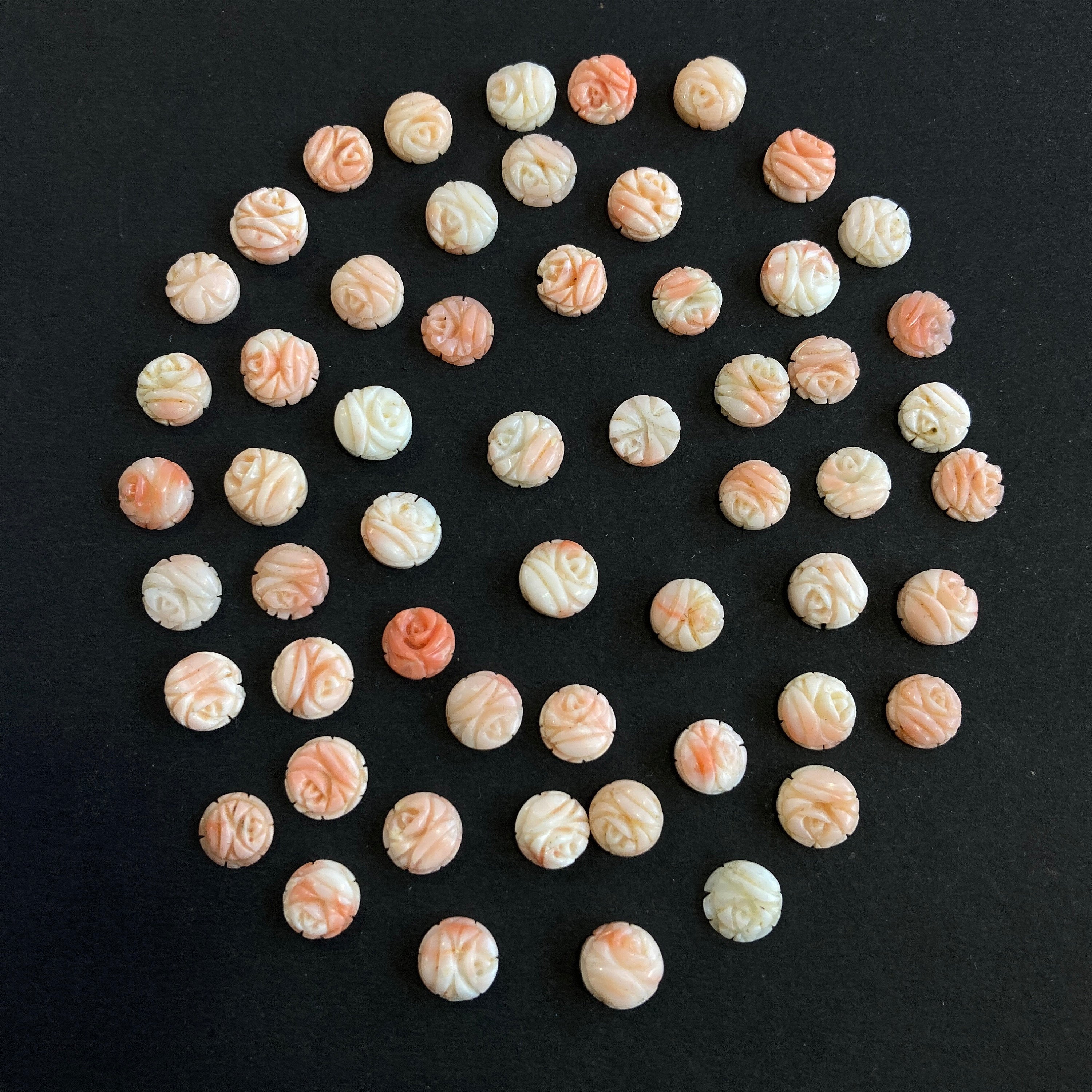 8mm-9mm Coral Carving/ Beautiful Coral / Natural Coral Carving/ Natural Coral / Round Coral / Carving Loose Gemstone
