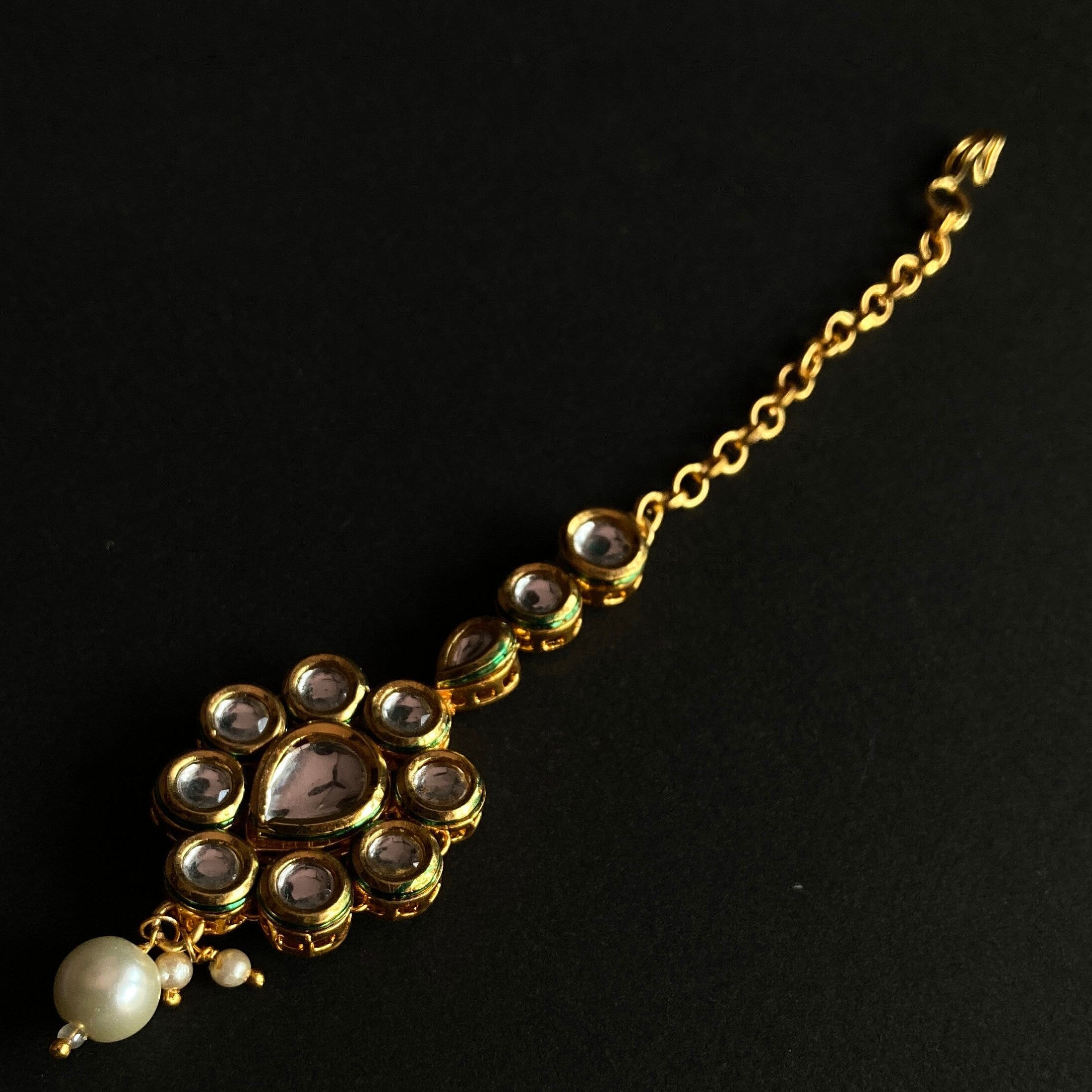 Kundan Mang Tikka /Classic Design Mang Tikka /Indian Traditional Rajasthani Tikka / Rajasthani Tikka/ Kudan Mena Mang Tikka /Indian jewelry