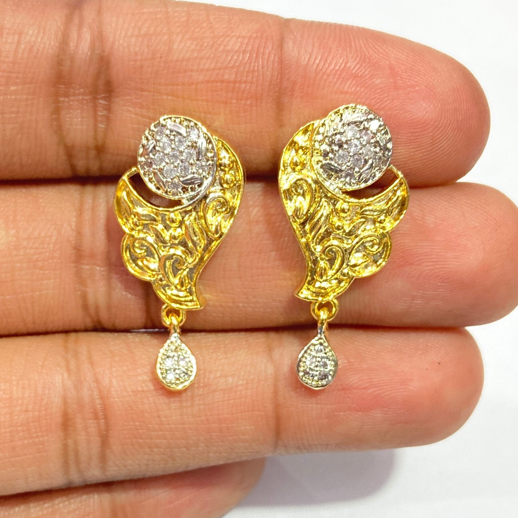 Mangalsutra, CZ Mangalsutra, Gold plated zircon delicate Mangalsutra, Indian Jewelry ,Bridal jewelry, wedding jewelry / Mangalsutra