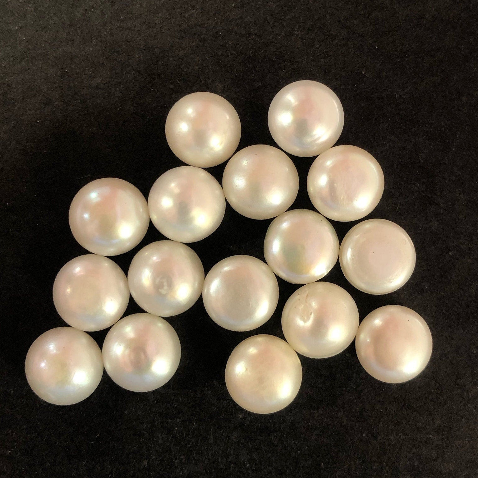 AA+ 9-10 mm Button Pearls, Good Quality, White Freshwater Pearl
