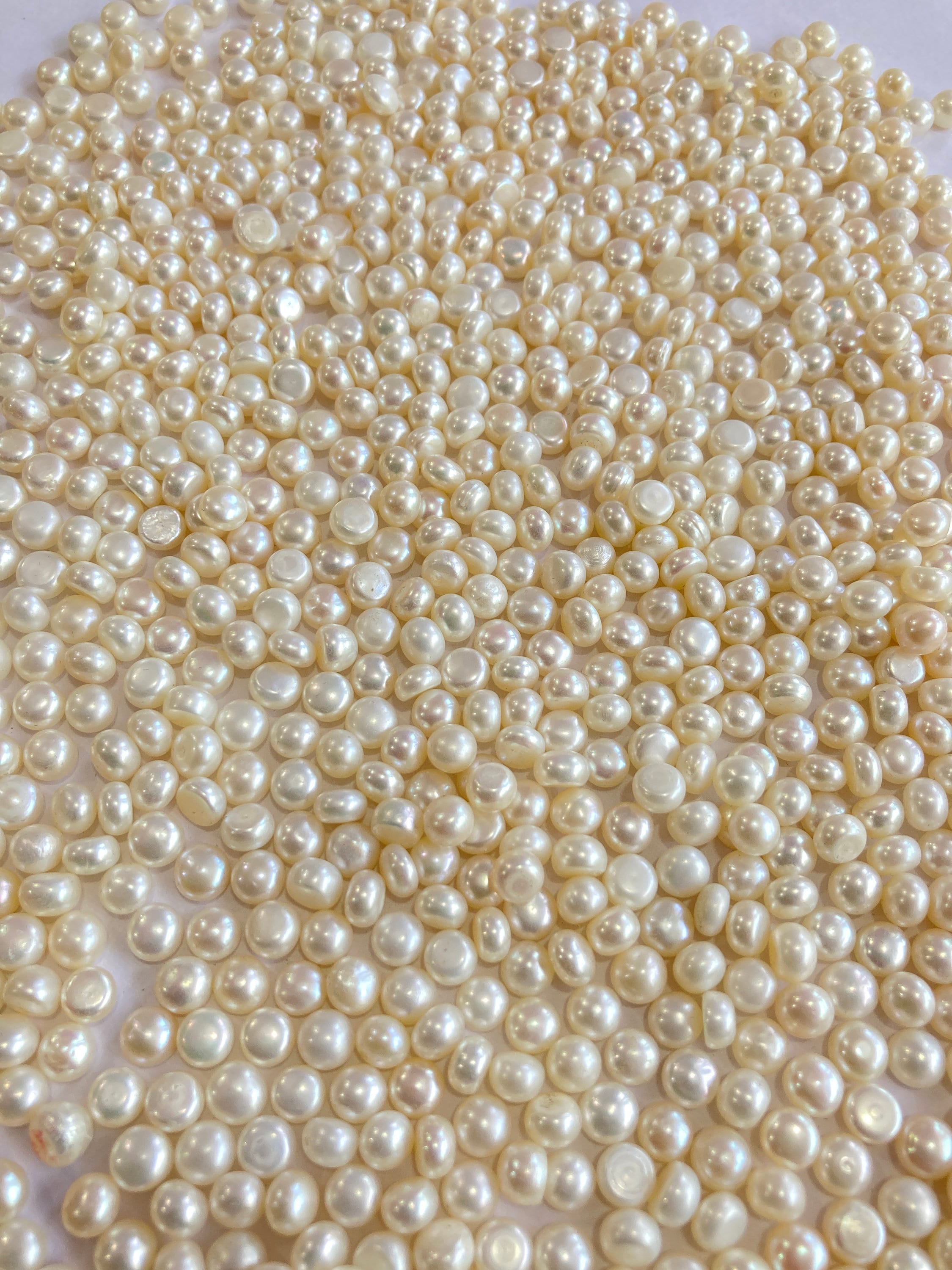 AA+ 6-7 mm button pearls, good quality, white freshwater pearl