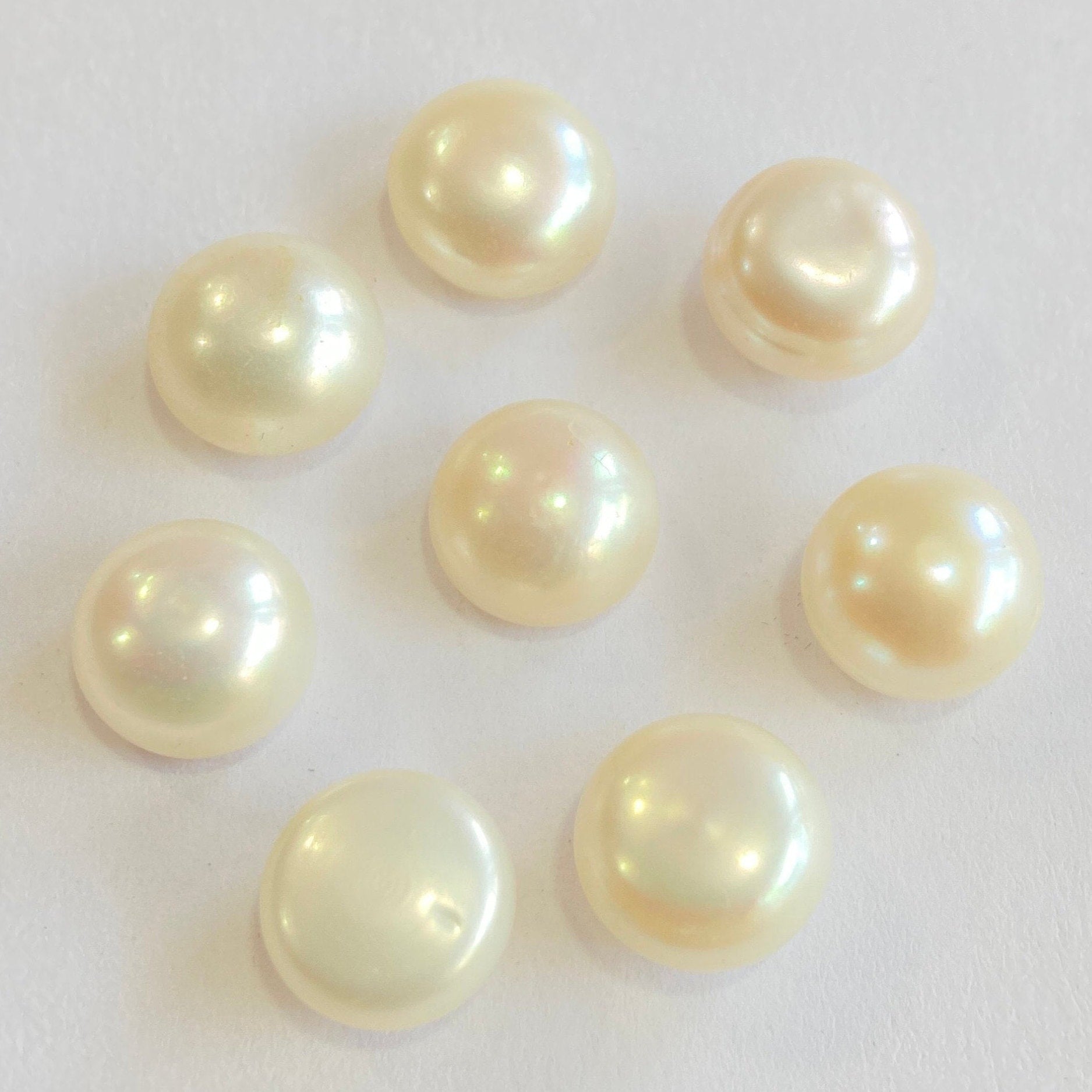 AA+ 11-11.5 mm Button Pearls, Good Quality, White Freshwater Pearl