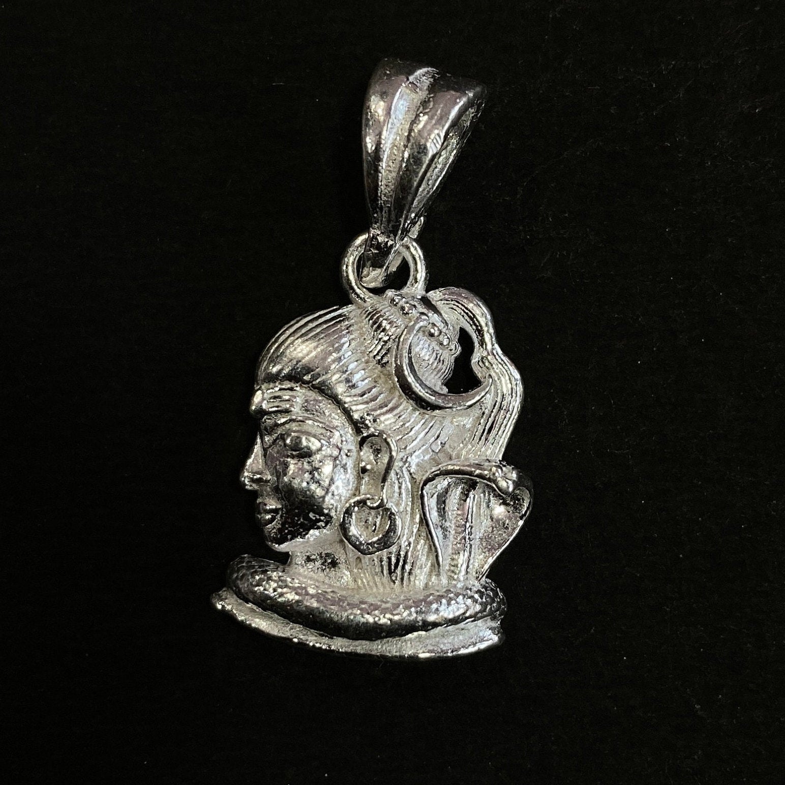 925 Sterling Silver Lord Shiv JI With Snack Pendant