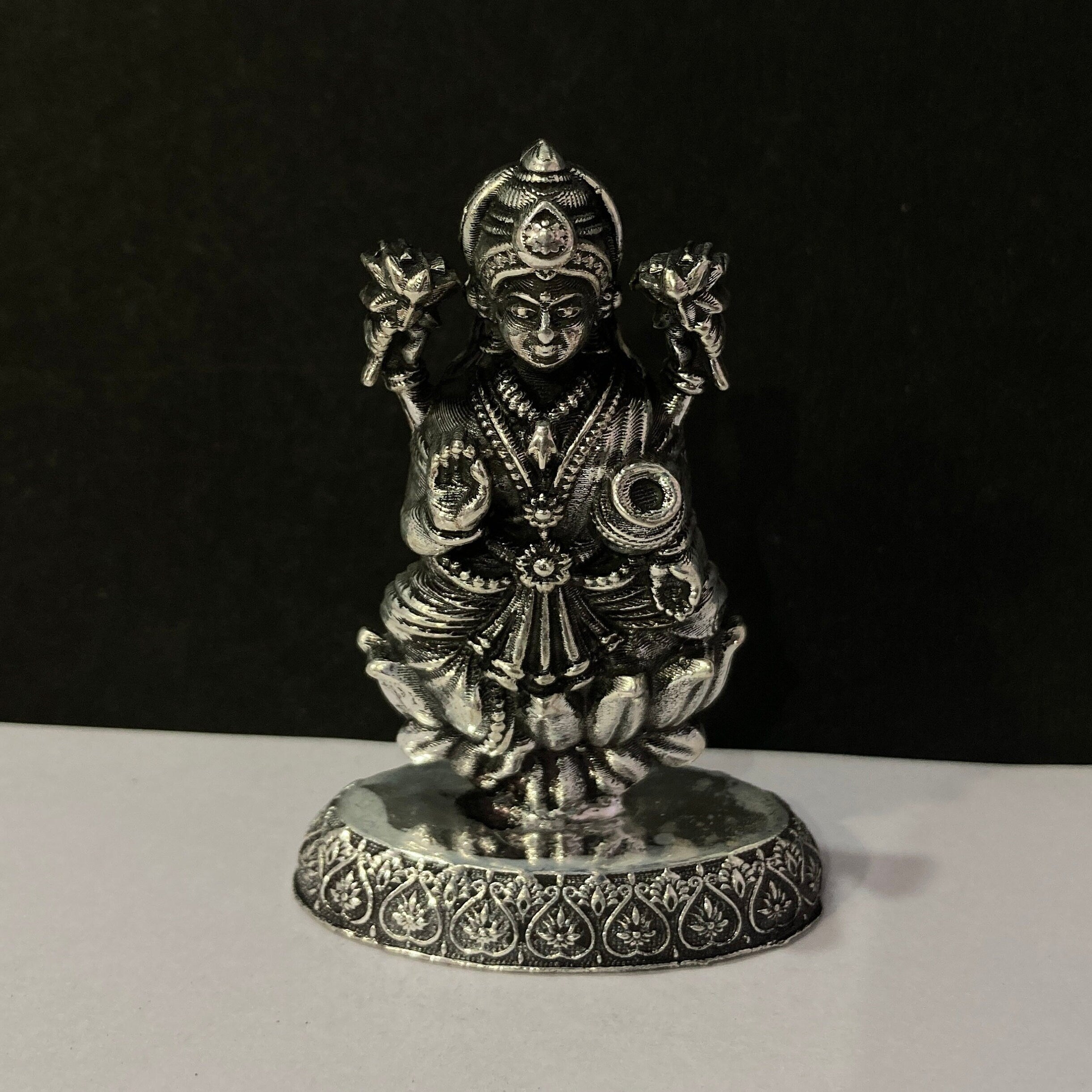 925 Sterling Silver Laxmi Idol