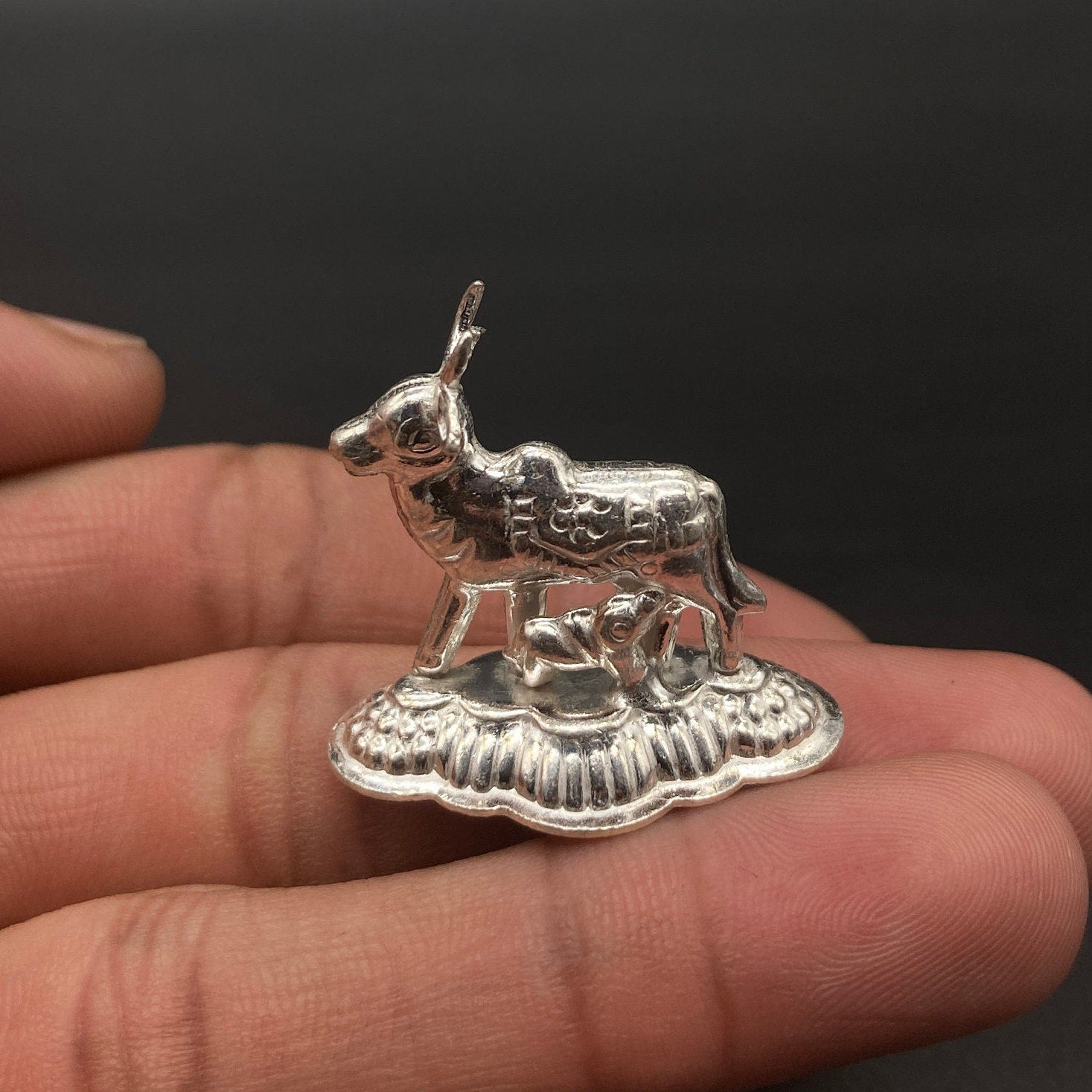 925 Sterling Silver Small Cow And Calf Idol