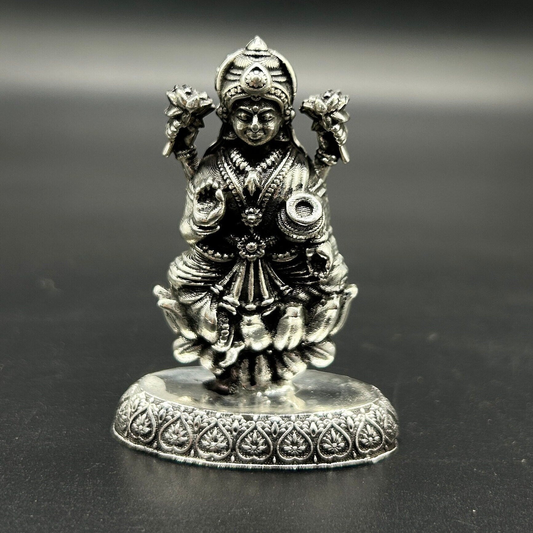 925 Sterling Silver Laxmi Idol