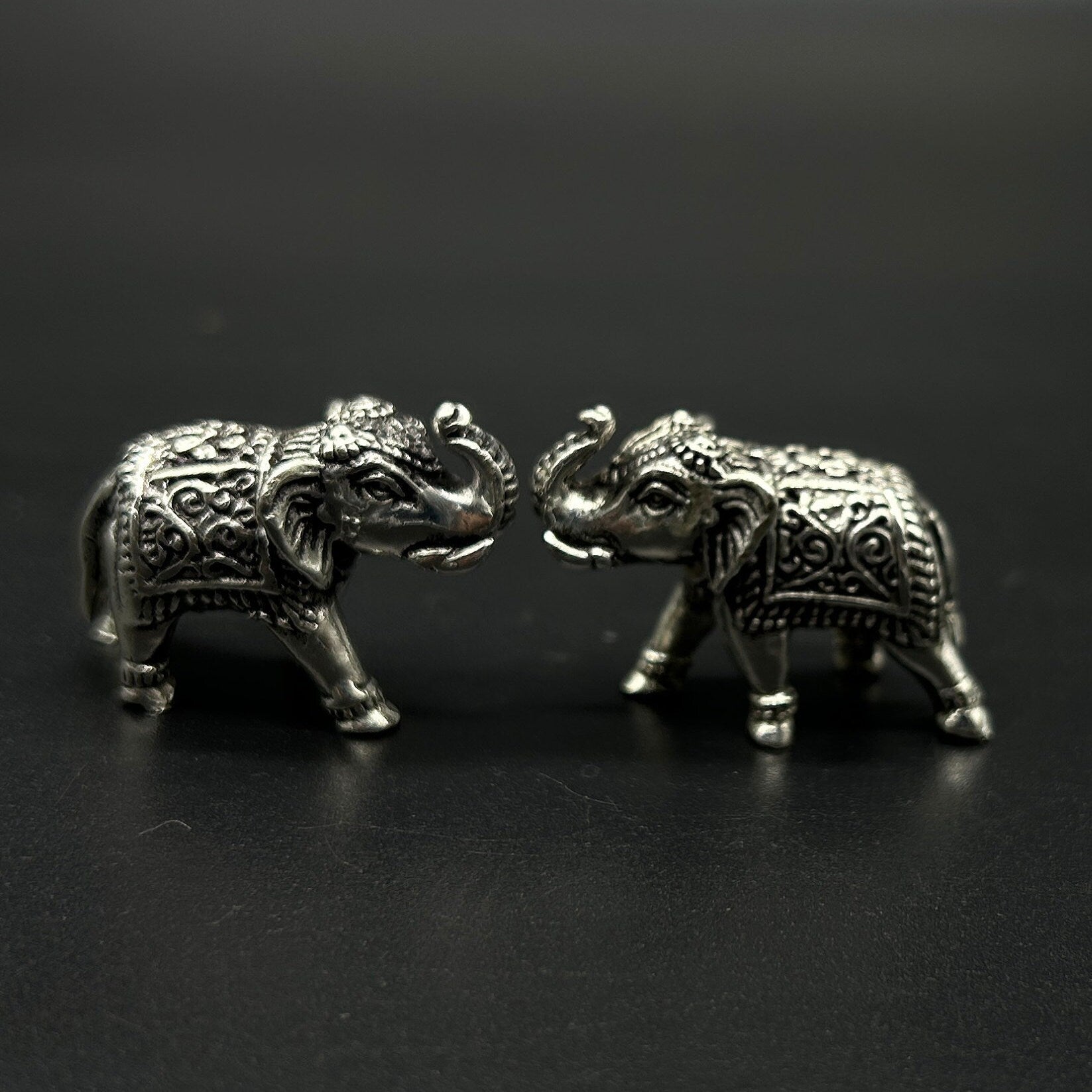 925 Sterling Silver Elephant Idol / Silver Elephant Statue