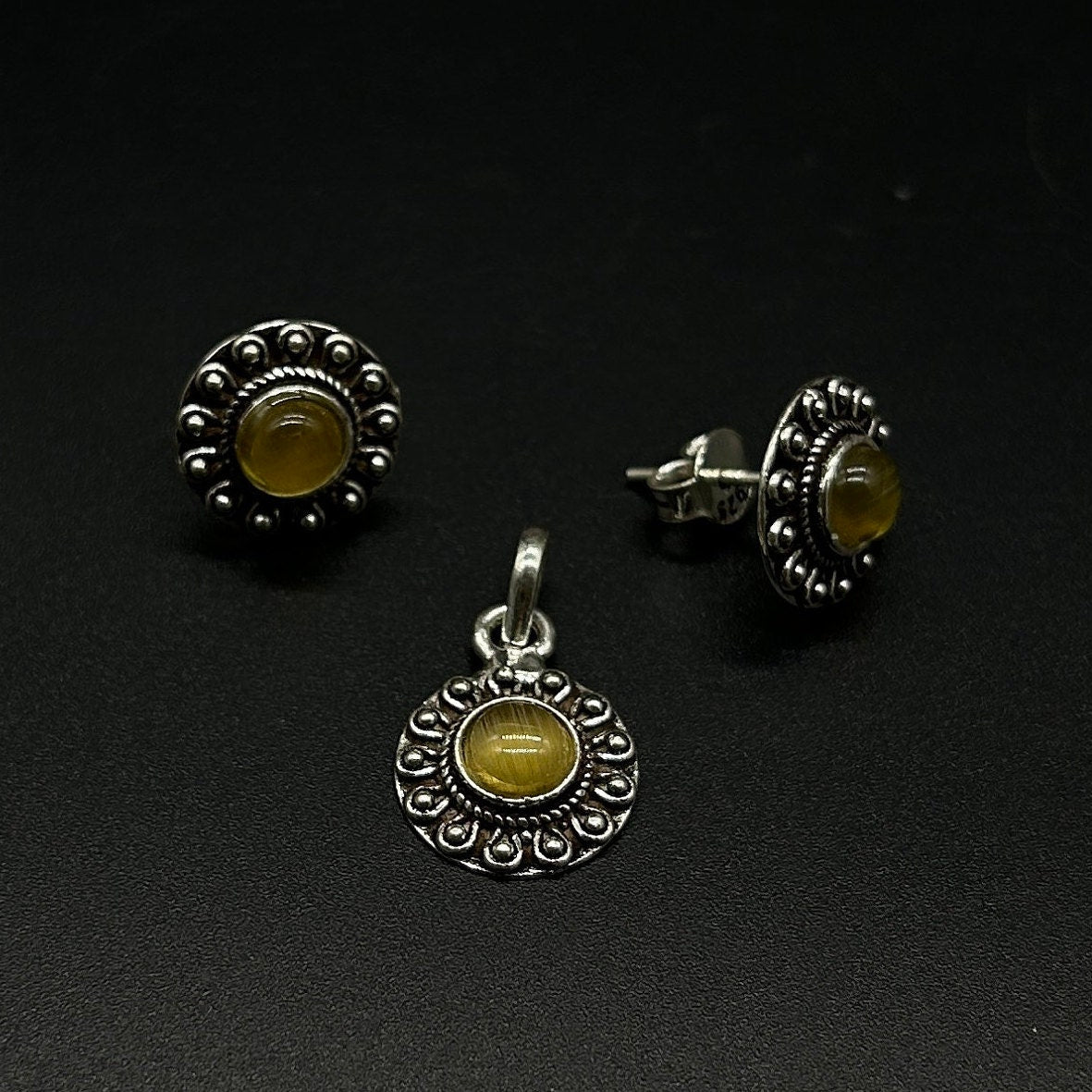925 Sterling Silver Yellow Gemstone Pendant With Earing
