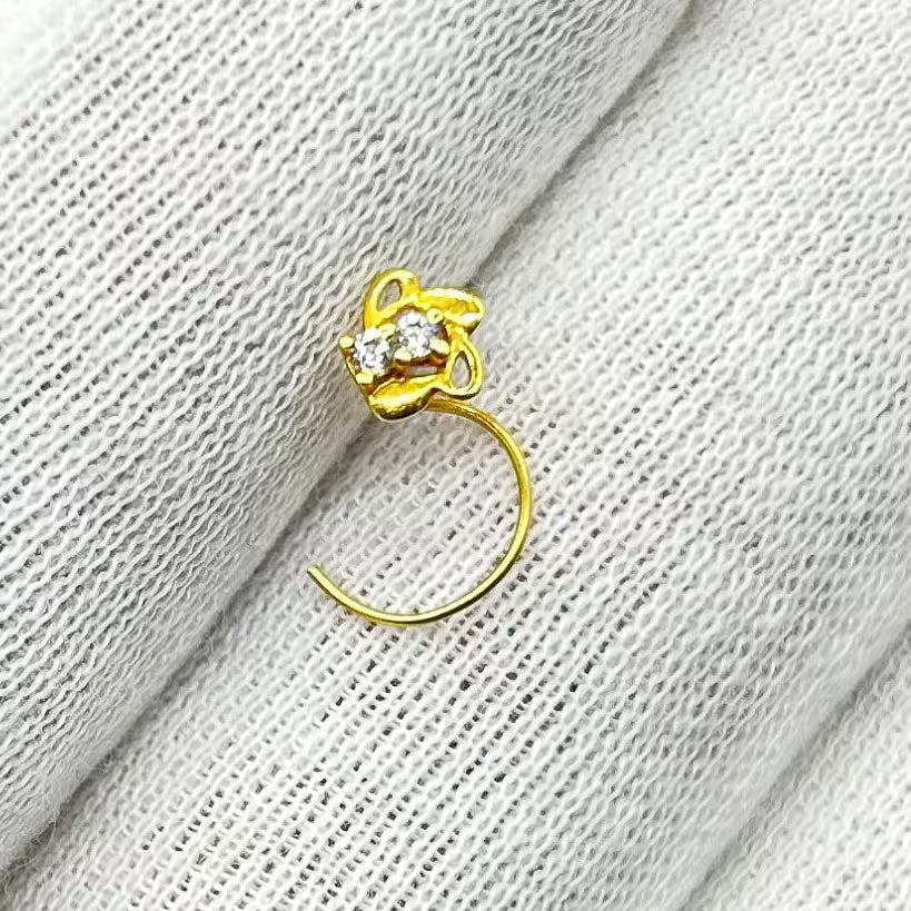 18 Carat Gold Nose Pin / Gold Nose Ring / Gold Wire Nose Ring