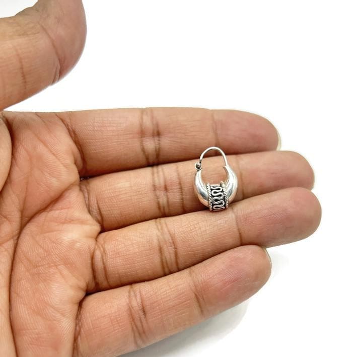 925 Sterling Silver Boy / Men Murkhi Pair / Silver Earring Pair For Boys,Men.