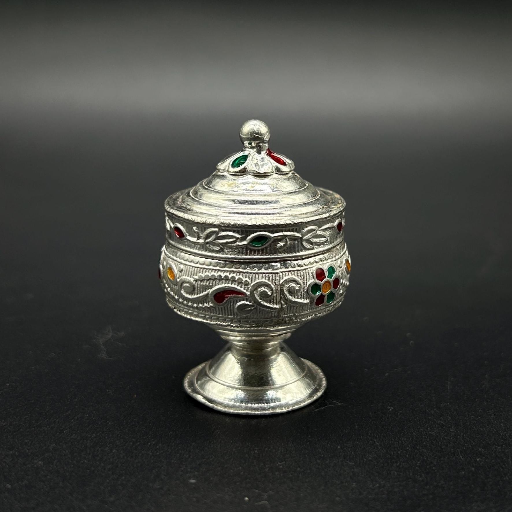 925 sterling Silver KumKum Box / Silver Sindoor Box