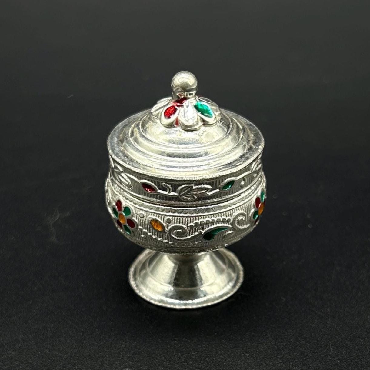 925 sterling Silver KumKum Box / Silver Sindoor Box