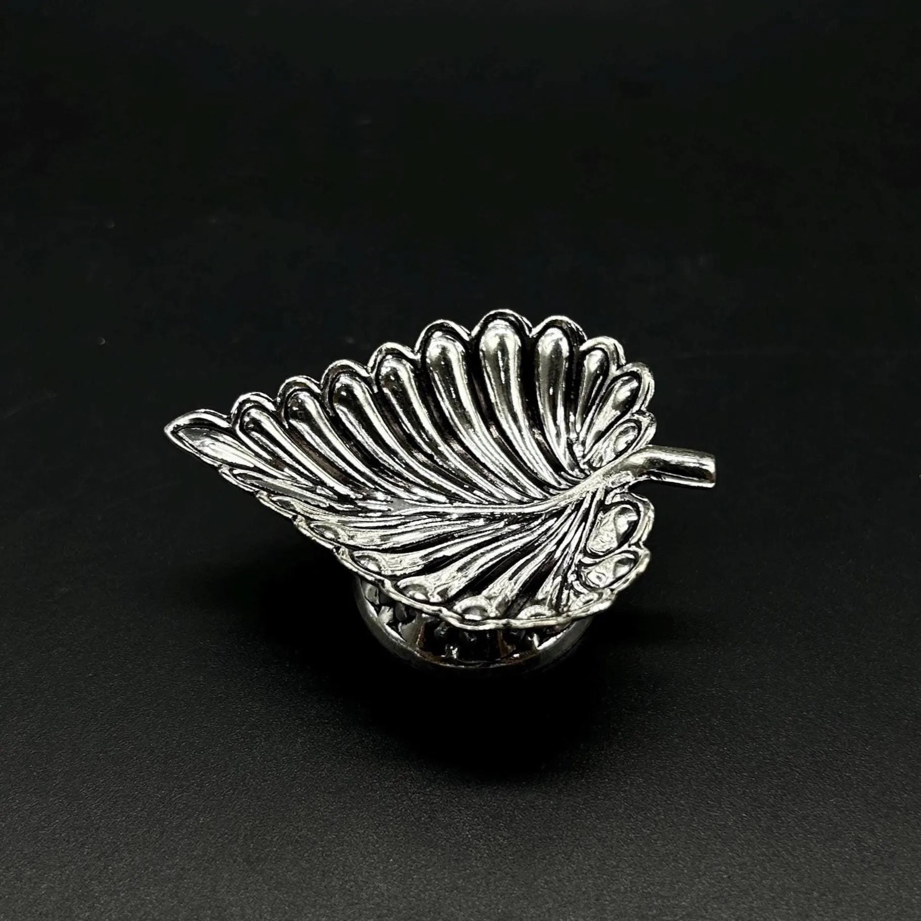 925 Sterling Silver Leaf Diya