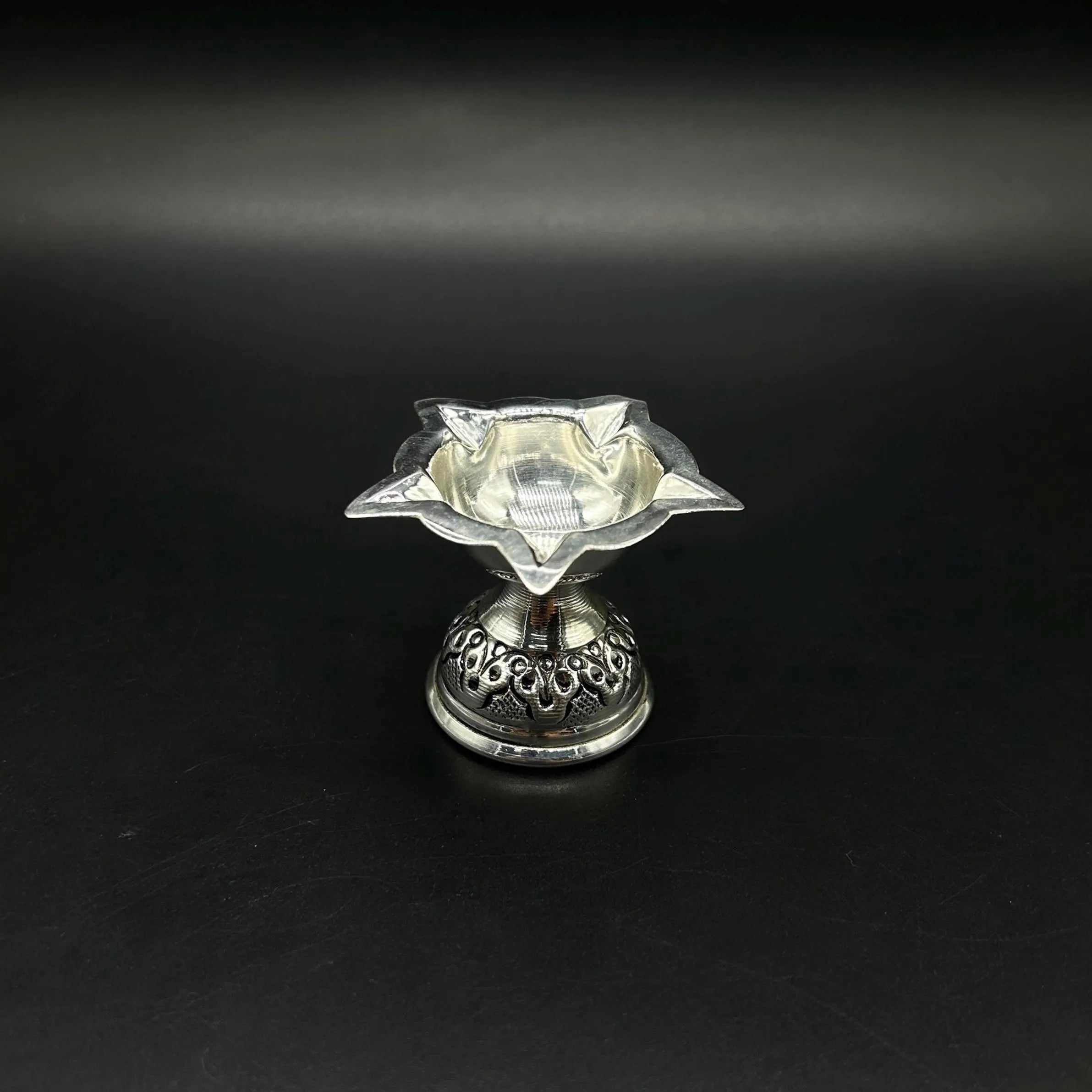 925 Sterling Silver Diya / Silver Antique Diya